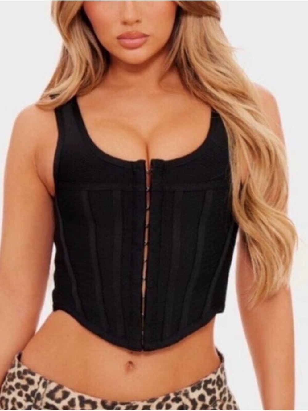 PrettyLittleThing Black Hook-and-Eye Corset Tank